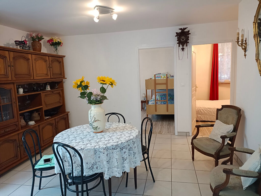 Photo LA BRESSE, Appt F3 en entrée indépendante, de 54 m² au RDC avec 2 places de parking image 6/6