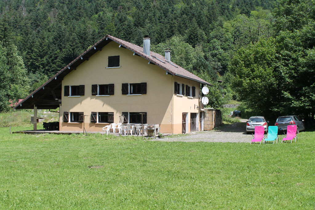 SOUS COMPROMIS DE VENTE ! GRANDE MAISON DE 230 M2 ENVIRON AU COEUR DES BALLONS DES VOSGES !