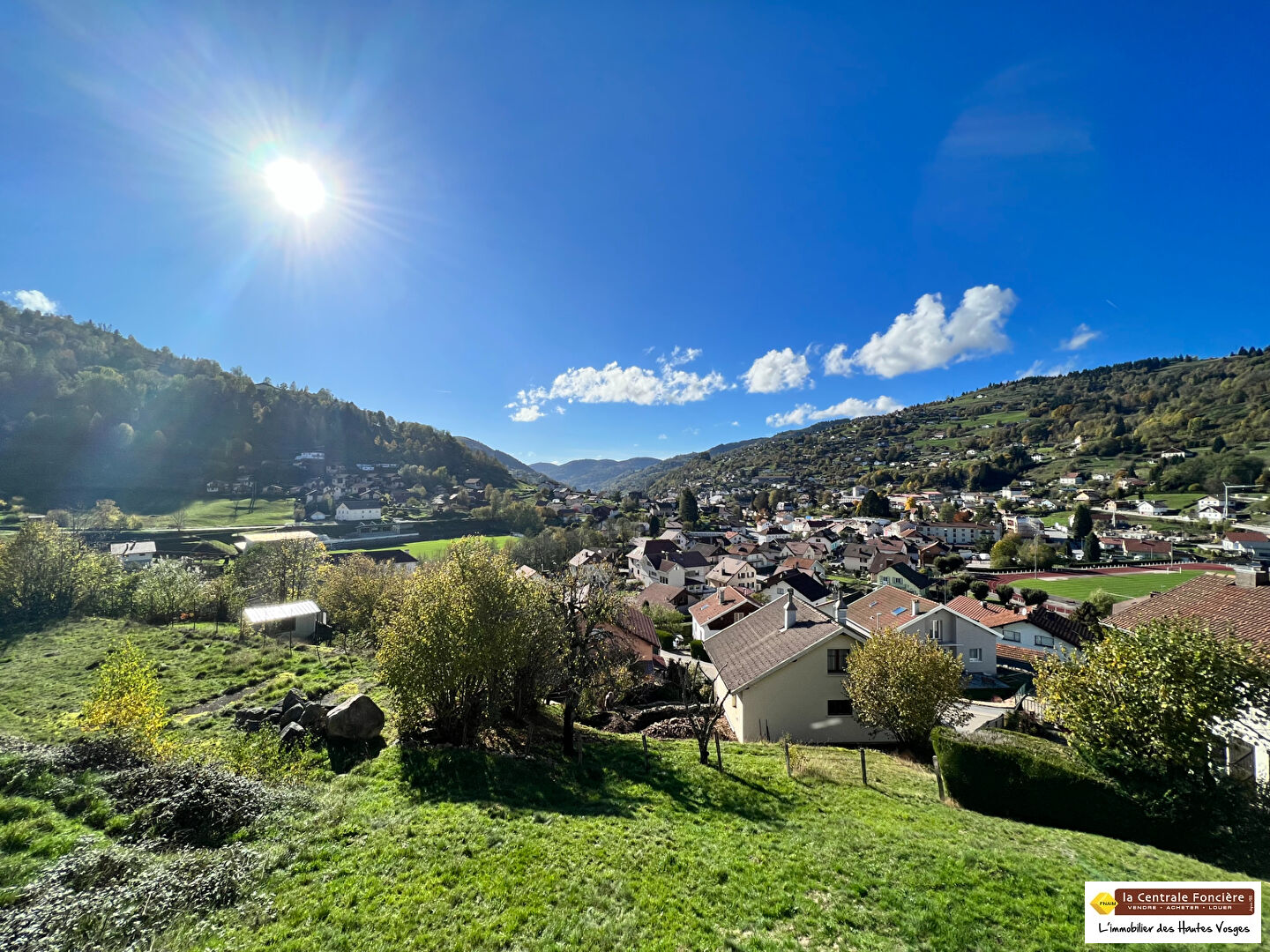 Photo PROCHE CENTRE VILLE. APPT 2 PIECES VUE IMPRENABLE ! image 2/6