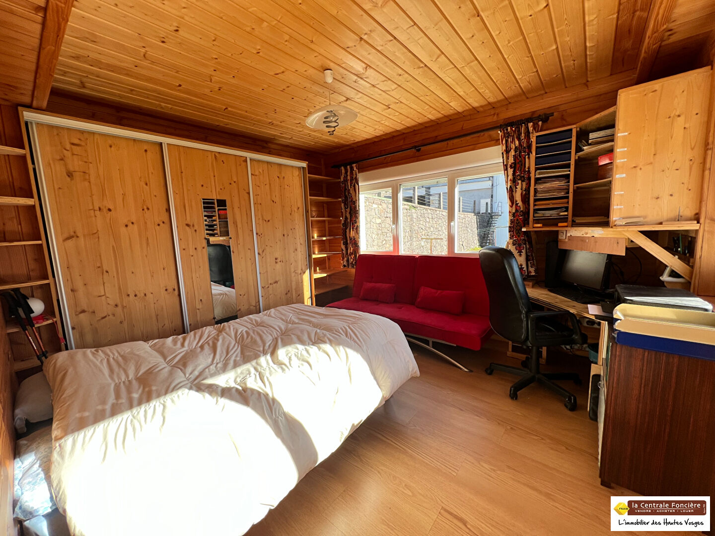 Photo PROCHE CENTRE VILLE. APPT 2 PIECES VUE IMPRENABLE ! image 6/6