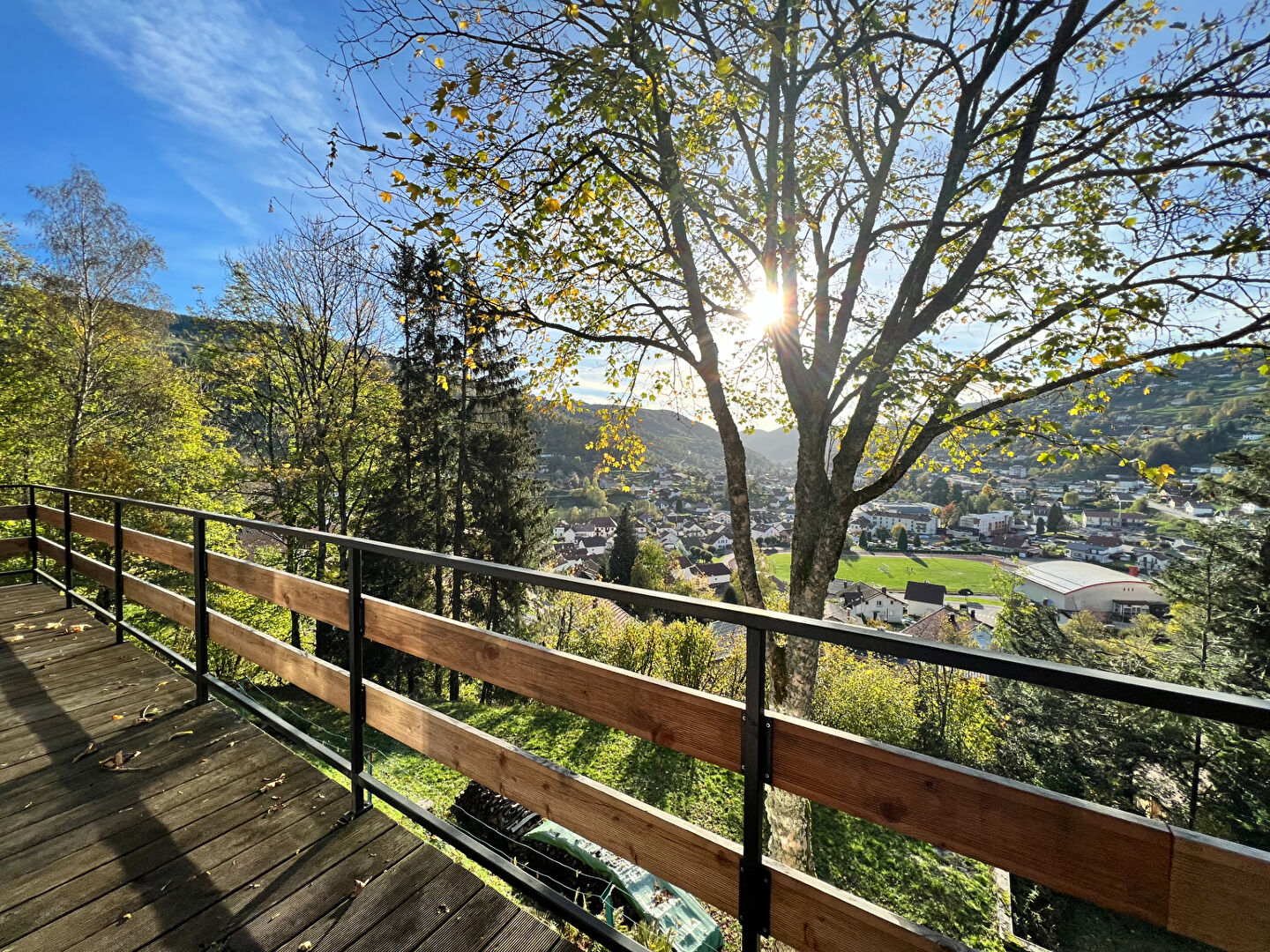 Photo MAISON 190 M² 8 PIECES EMPLACEMENT PRIVILEGIE ! image 4/6