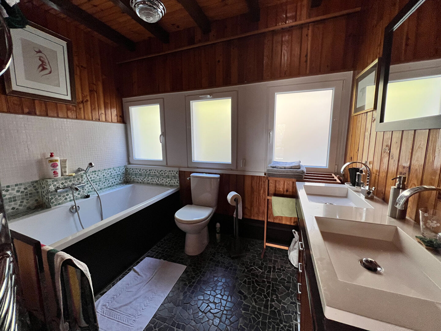 Photo MAISON 190 M² 8 PIECES EMPLACEMENT PRIVILEGIE ! image 6/6