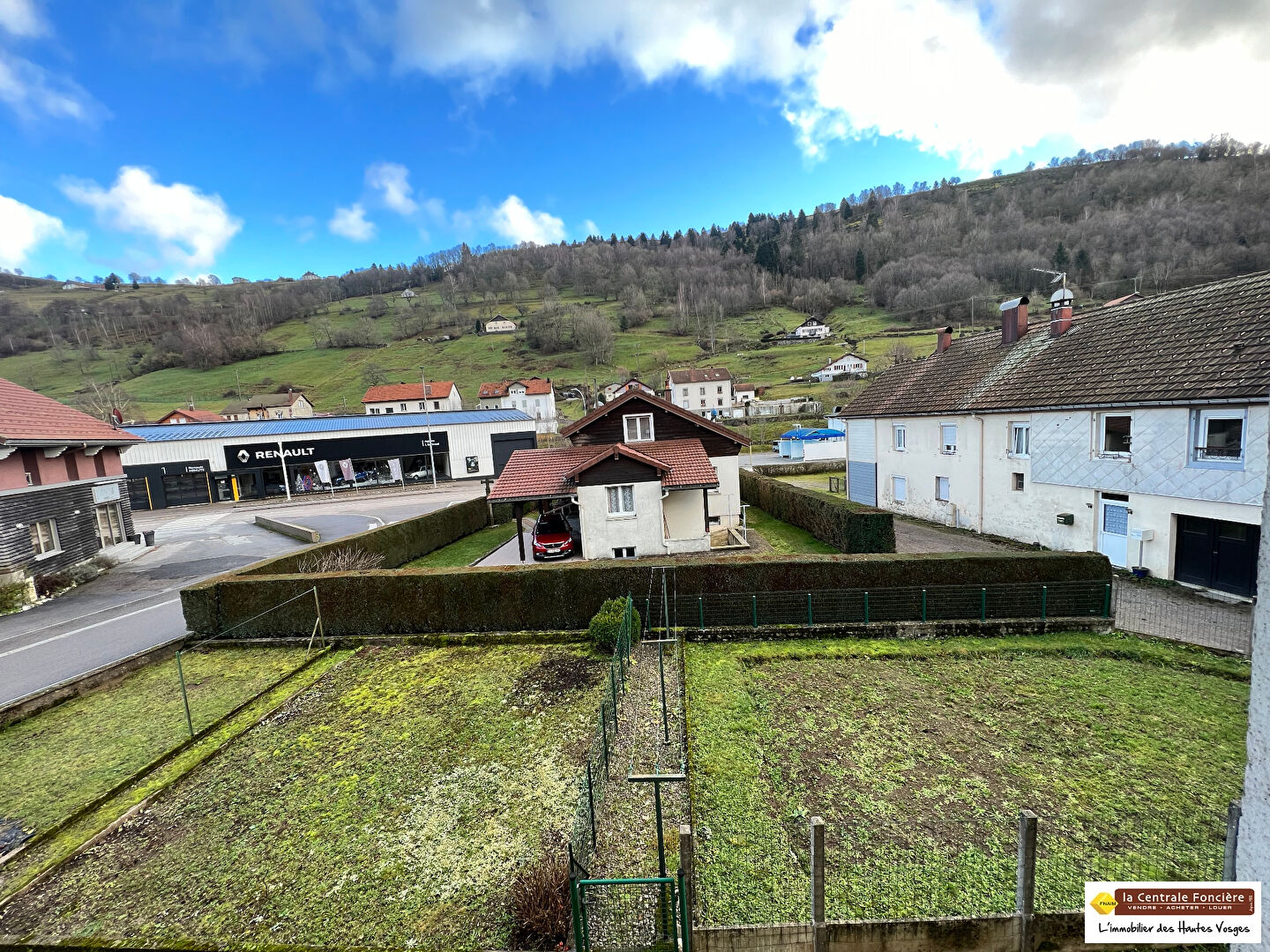 Photo EXCLUSIF ! LA BRESSE APT 3 PIECES CENTRE VILLE ! image 2/5