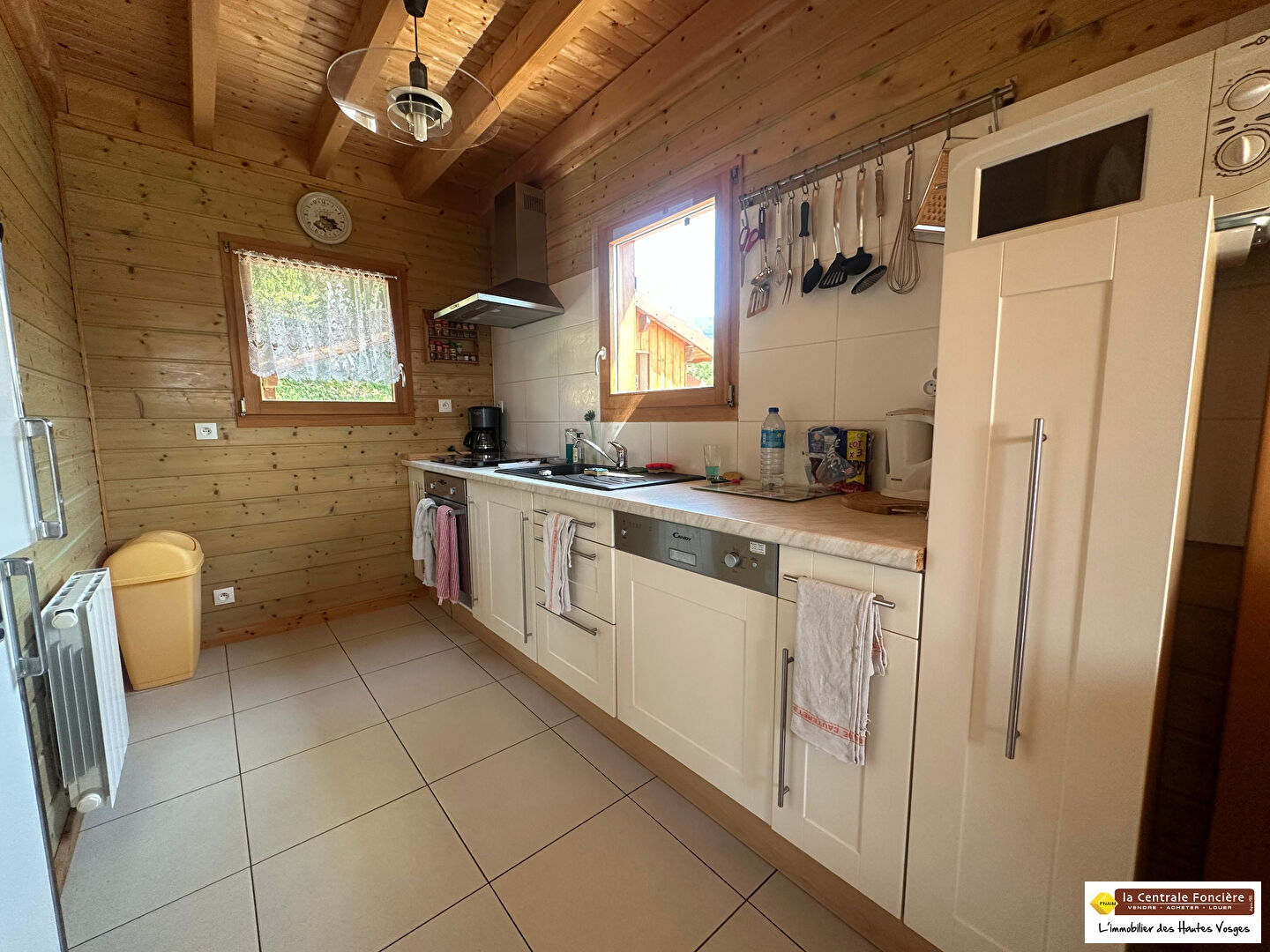 Photo EN EXCLUSIVITE ! MAGNIFIQUE CHALET DE 2006 image 3/6