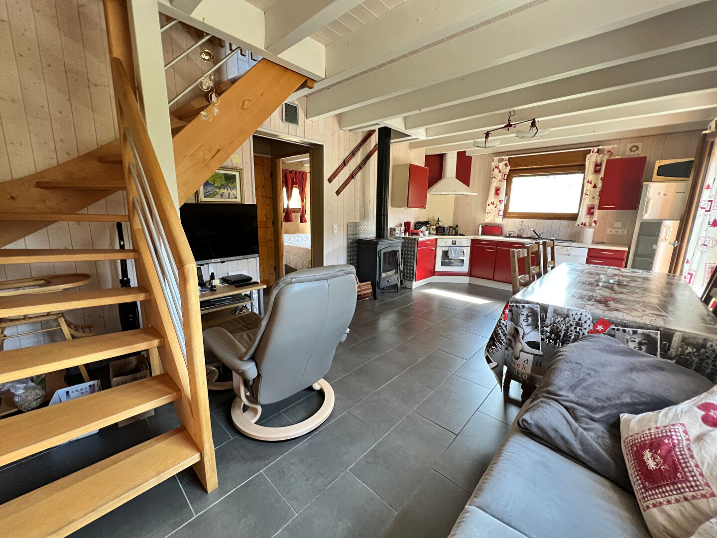 Photo CHALET 4 PIECES A VIVRE DE PLAIN PIED AVEC ETANG ! image 2/6