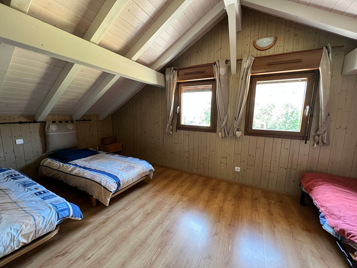 Photo CHALET 4 PIECES A VIVRE DE PLAIN PIED AVEC ETANG ! image 5/6