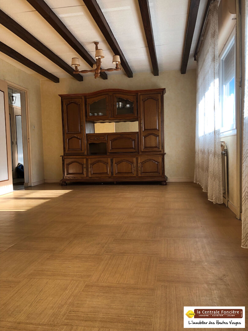 Photo BEAU POTENTIEL POUR CETTE MAISON DE FAMILLE 5 PIECES 100 M² image 2/6