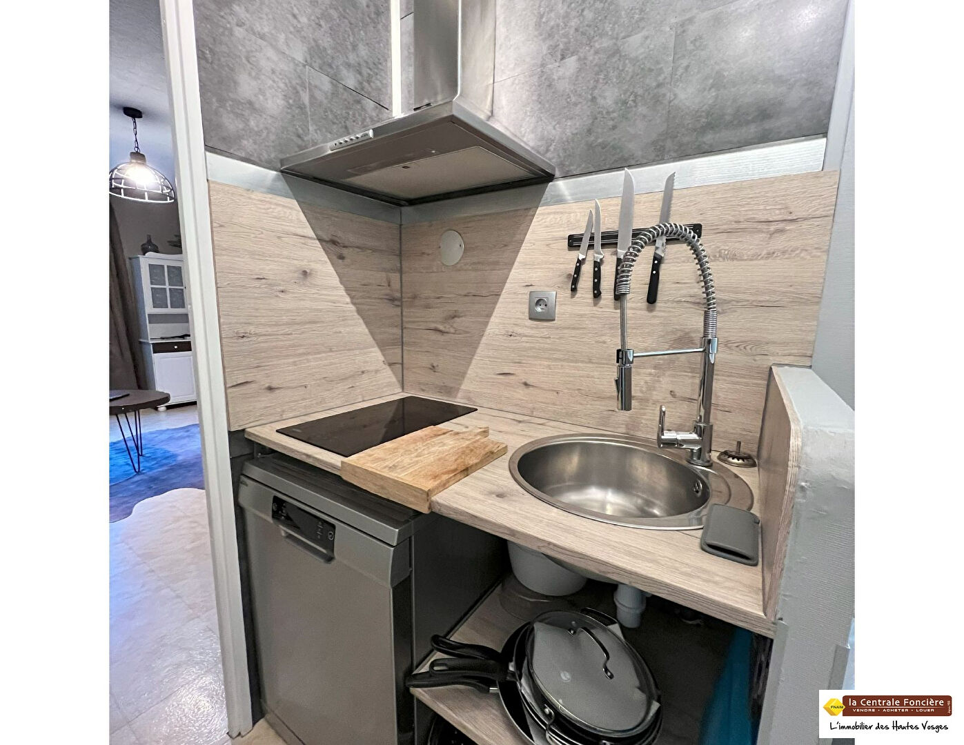 Photo PIED DES PISTES. APPT 2 PIECES. PKING. CASIER A SKI. TERRASSE ENSOLEILLEE. image 2/5