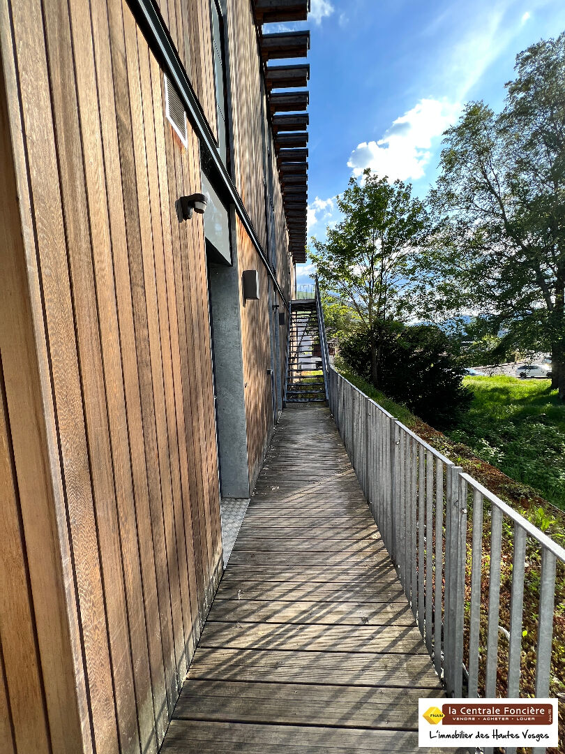 Photo EXCLUSIF ! LA BRESSE ! RARE A LA VENTE ! APPARTEMENT 3 PIECES TERRASSE CENTRE VILLE ! image 6/6