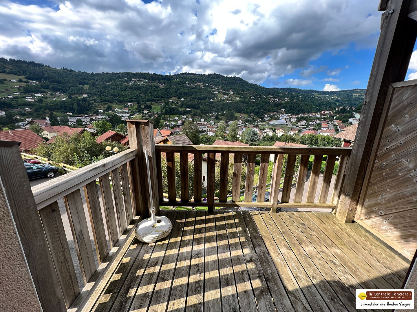 Photo EXCLUSIF ! LA BRESSE APT 2 CHAMBRES GARAGE ET BALCON ! image 1/5