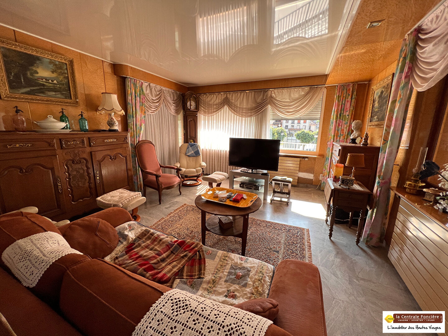 Photo EMPLACEMENT EXCEPTIONNEL ! MAISON 180 m² 3 SALLES DE BAIN image 2/5