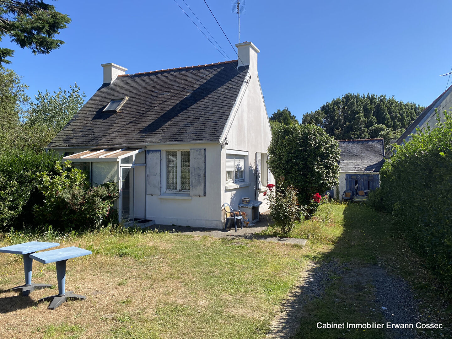 LESCONIL, maison à rénover