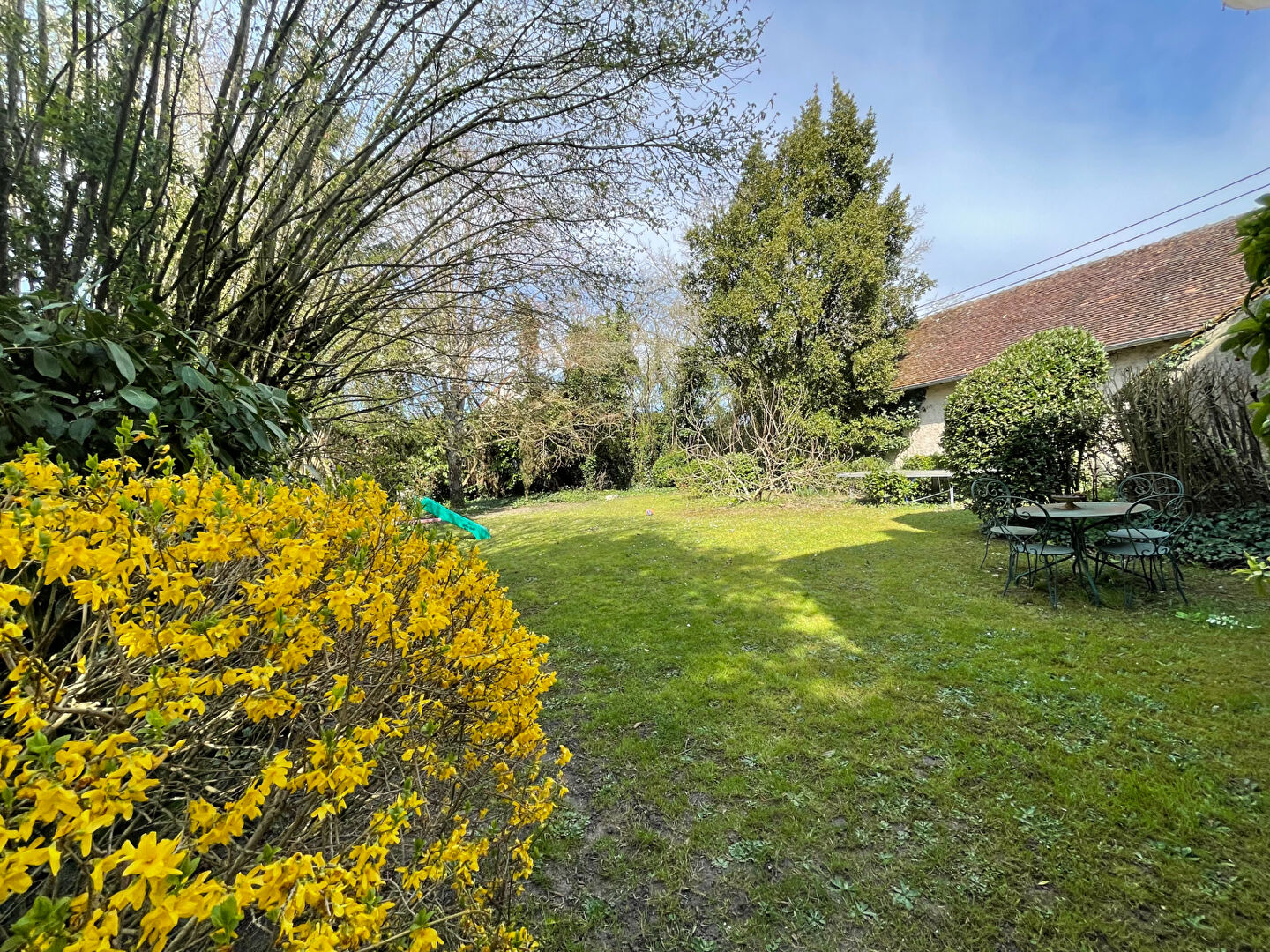 Photo A 25 minutes d'ORLEANS - Maison bourgeoise T7 pièce(s) 177 m2 habitable - salon et salle à manger -  5 chambres- terrain clos de 1362m²- 2 dépendances - cave image 4/6