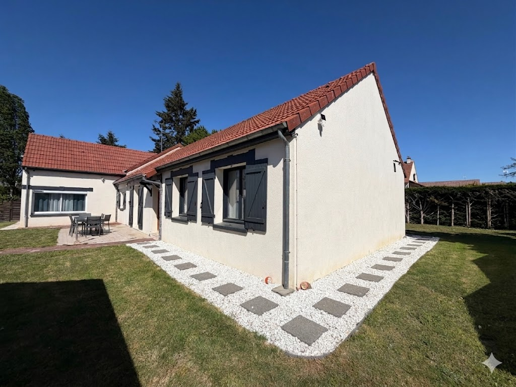 Agence immobilière de DURAND MONTOUCHE - DURAND MONTOUCHE Fleury
