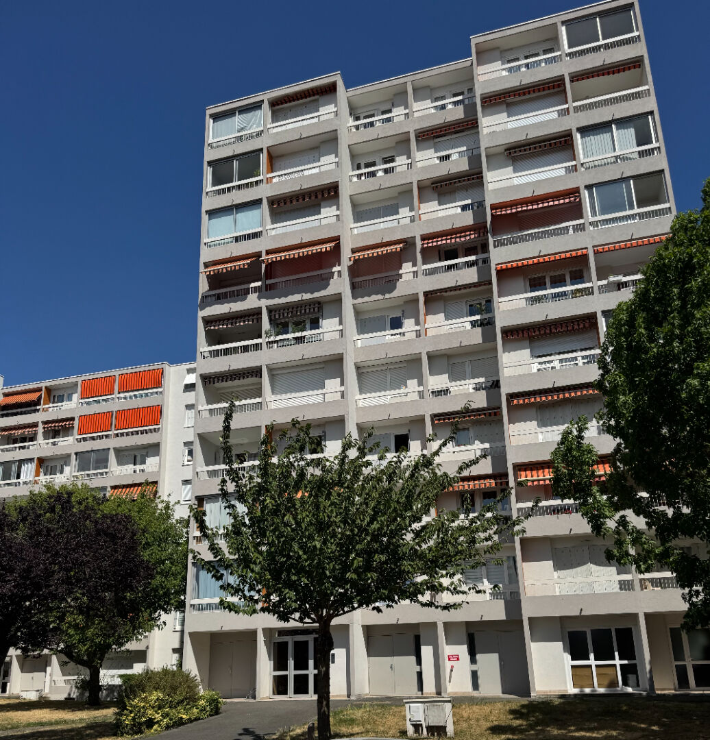 Agence immobilière de DURAND MONTOUCHE - DURAND MONTOUCHE Fleury