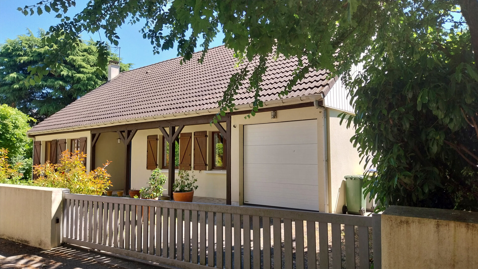 Agence immobilière de DURAND MONTOUCHE - DURAND MONTOUCHE Tourelles