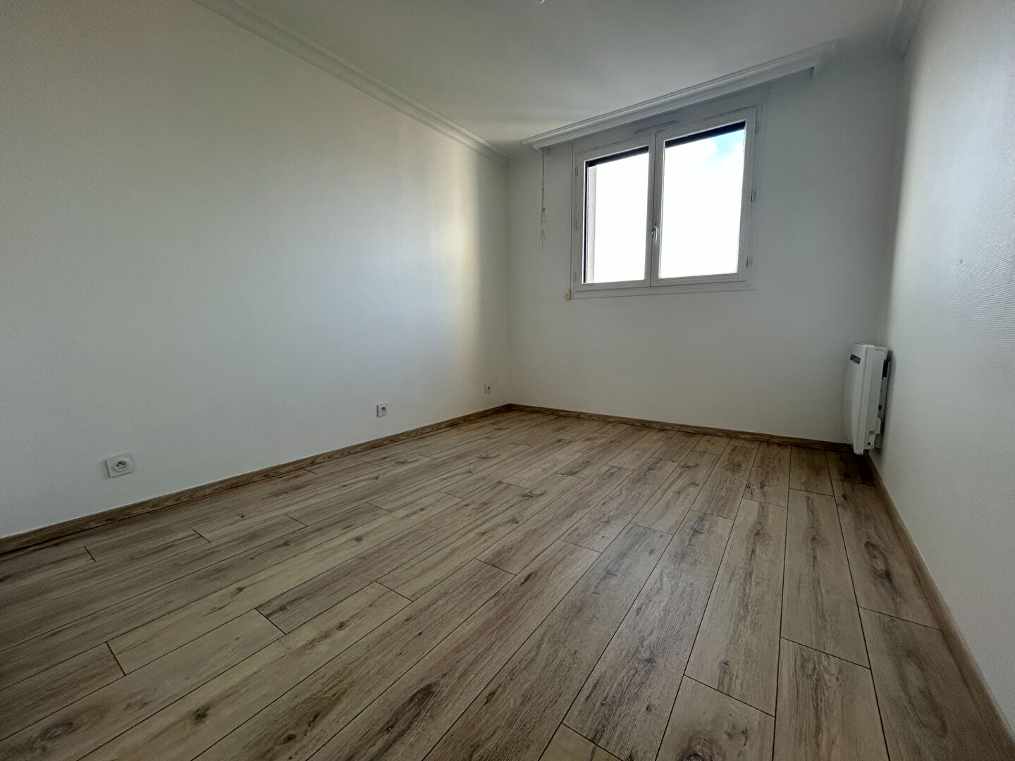 Photo Appartement Saint Jean De La Ruelle 5 pièce(s) image 5/6