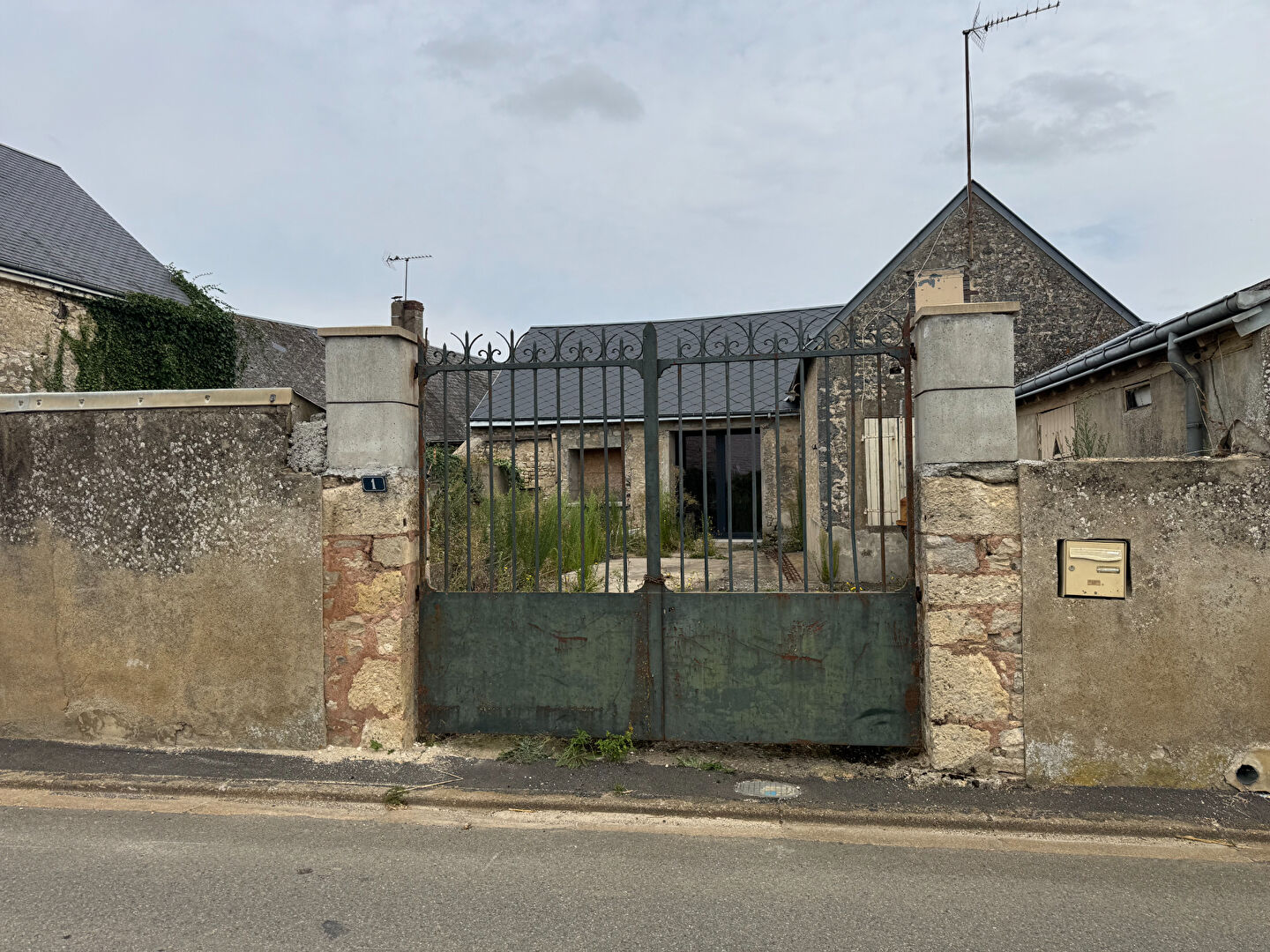 Maison Bazoches En Dunois 1 pièce(s) 126 m2