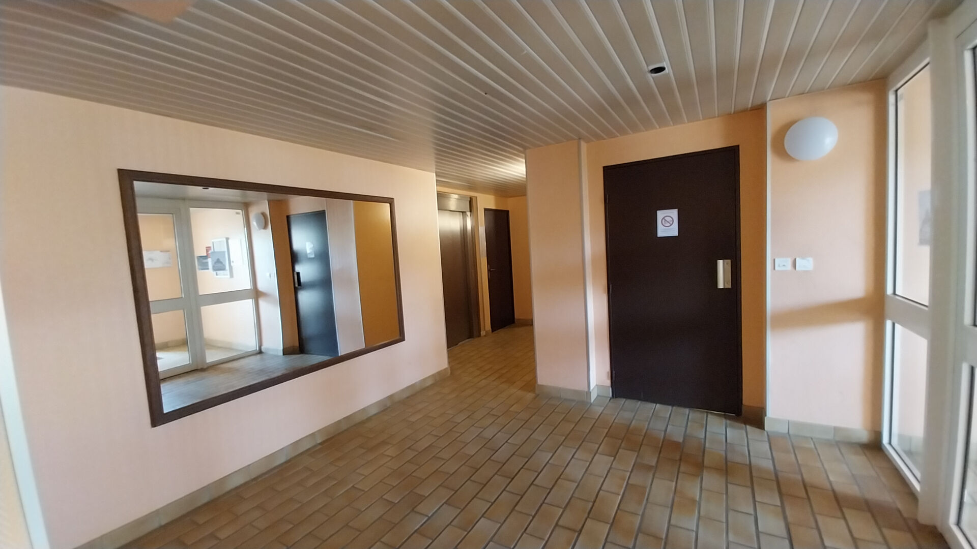 Photo Appartement Saint Jean Le Blanc 1 pièce(s) image 5/6