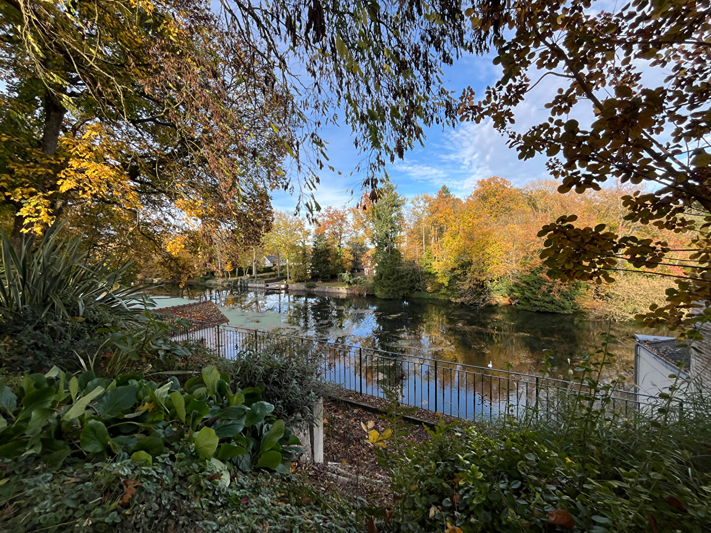 Photo OLIVET BORD DU LOIRET MAISON JARDIN GARAGE image 2/6