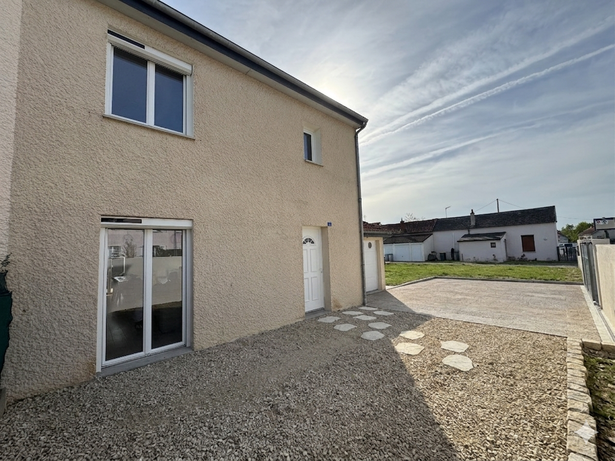 Agence immobilière de DURAND MONTOUCHE - DURAND MONTOUCHE Fleury