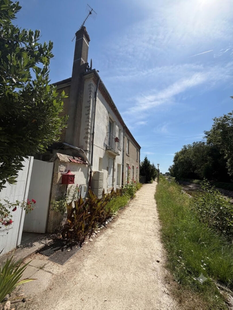 Agence immobilière de DURAND MONTOUCHE - DURAND MONTOUCHE Fleury