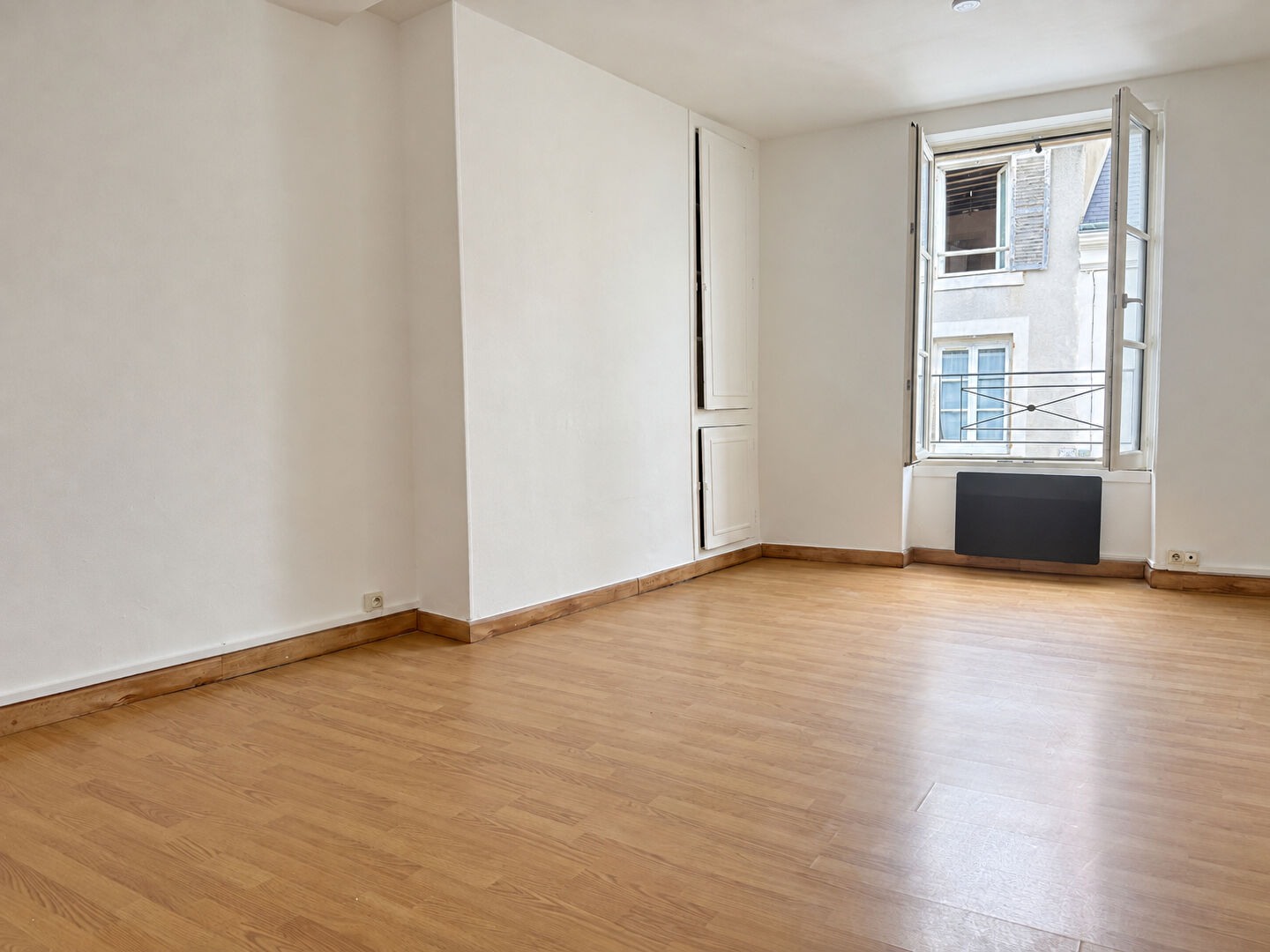 Agence immobilière de DURAND MONTOUCHE - DURAND MONTOUCHE Fleury