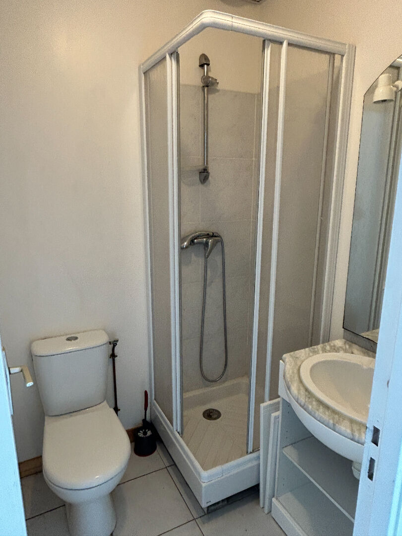 Visuel 7 de l'annonce : Bureaux Ploudaniel 80 m2