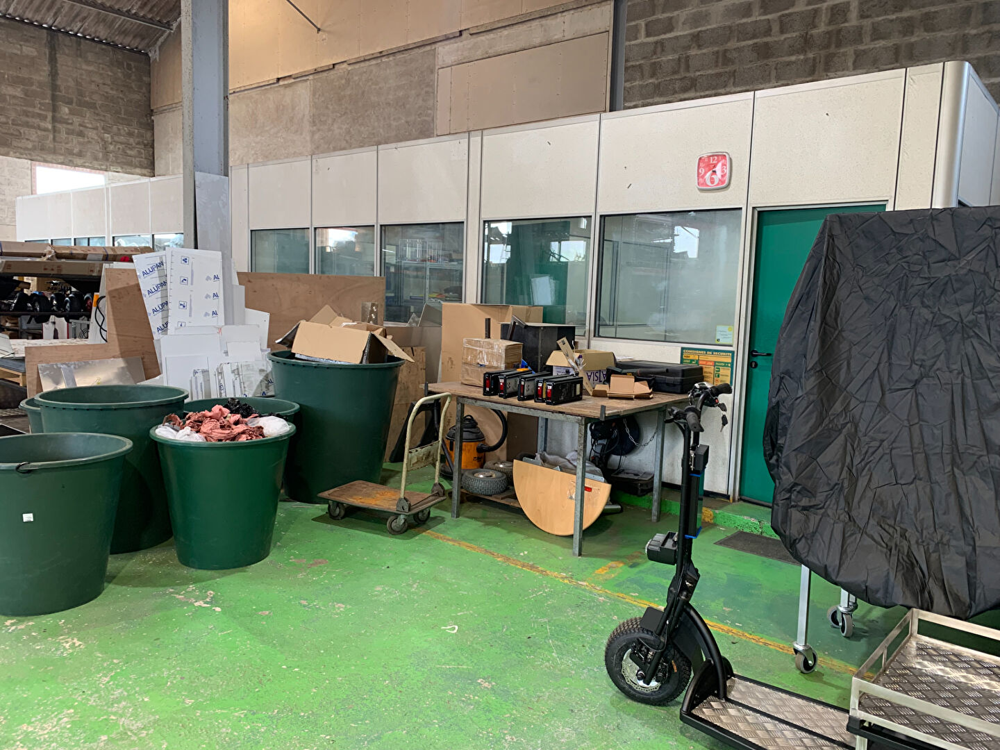 Visuel 2 de l'annonce : Local d'activité Brest 450 m2