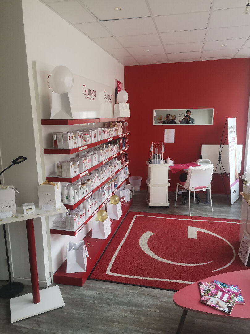 Visuel 8 de l'annonce : Vente fonds de commerce Institut beauté Guipavas