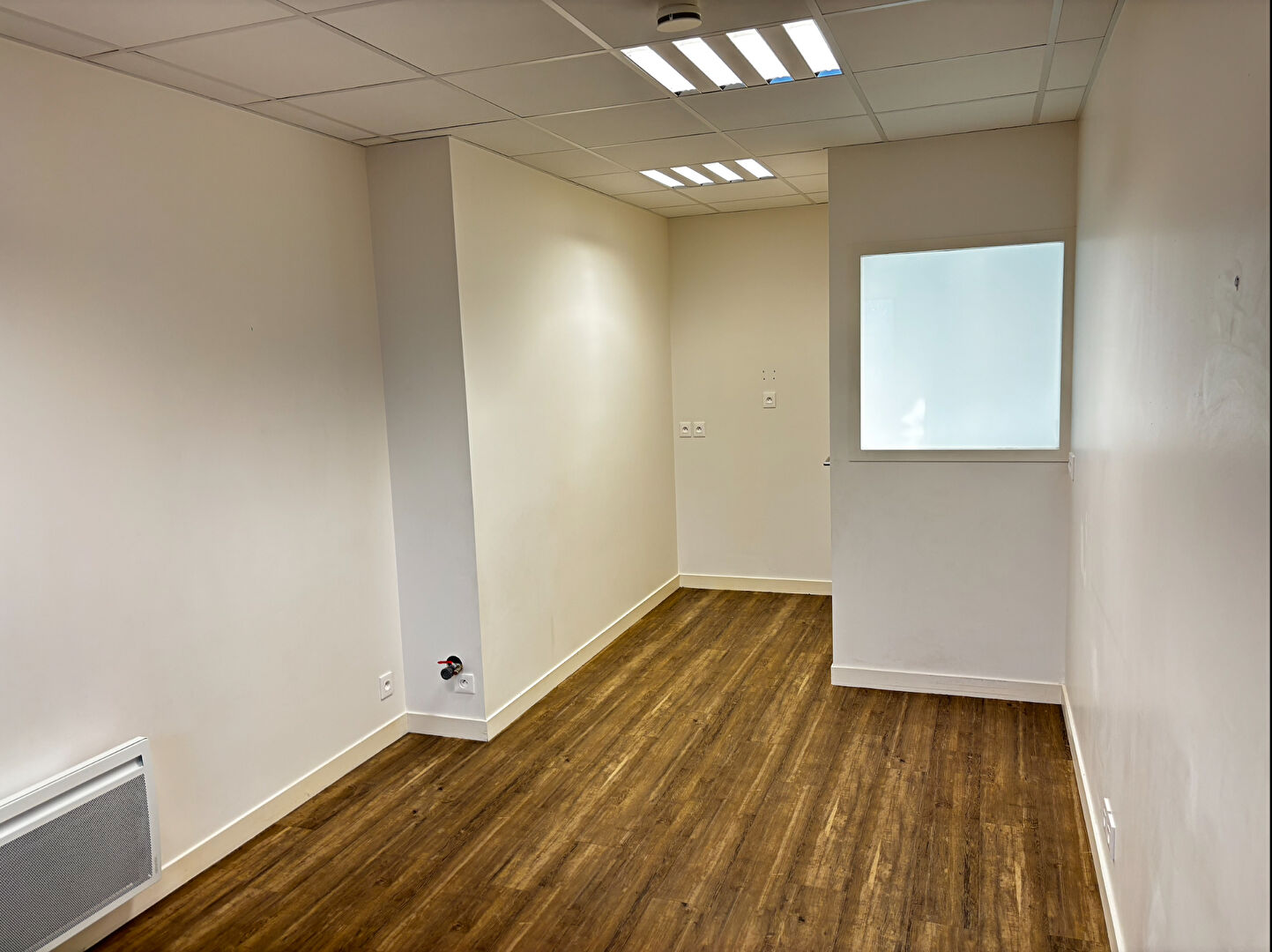 Plabennec Centre-Ville - Local professionnel 15,5m2