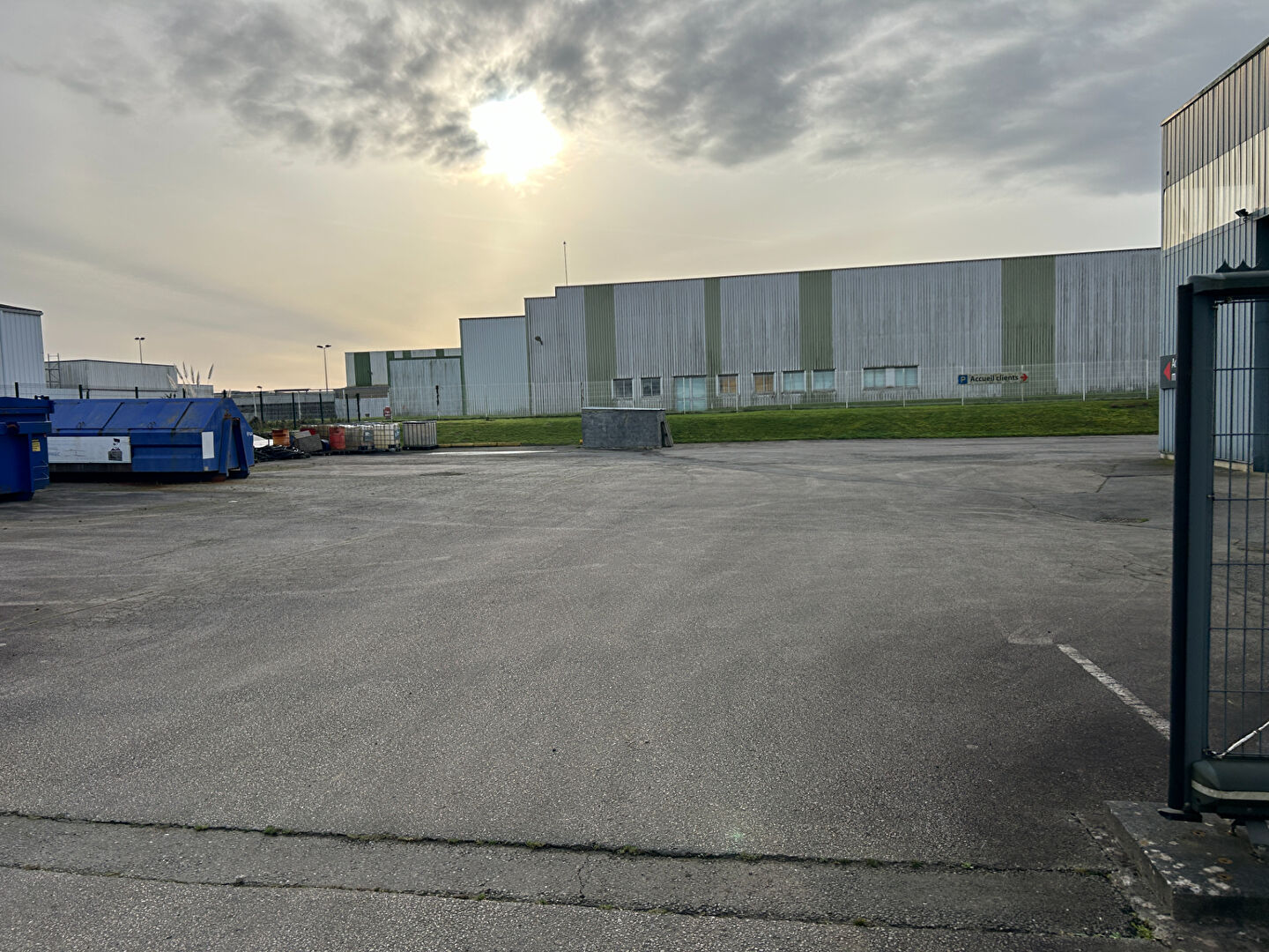 Visuel 16 de l'annonce : Entrepôt / local industriel Brest 1600 m2