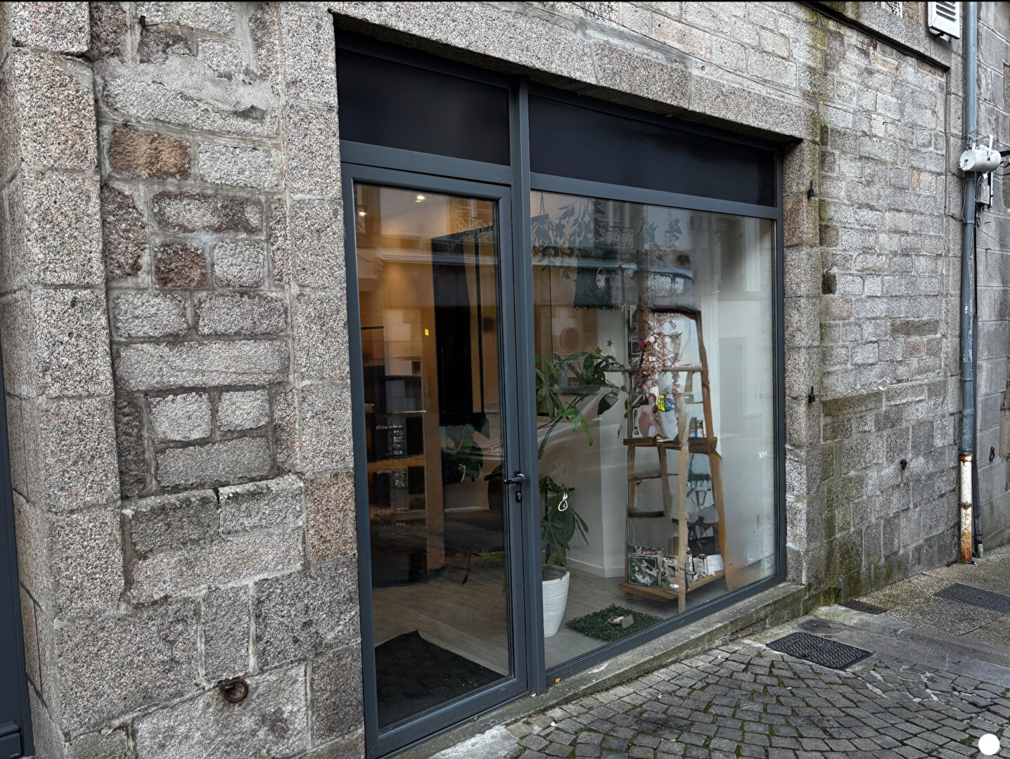 Visuel 3 de l'annonce : Local commercial Saint Renan 35 m2