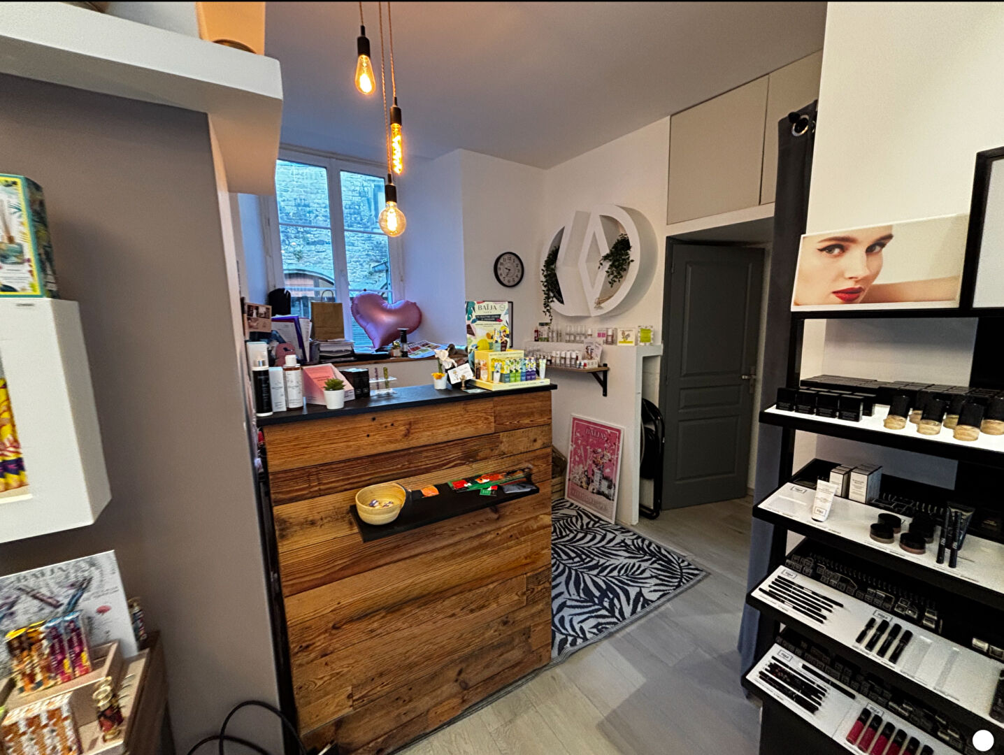 Visuel 17 de l'annonce : Local commercial Saint Renan 35 m2