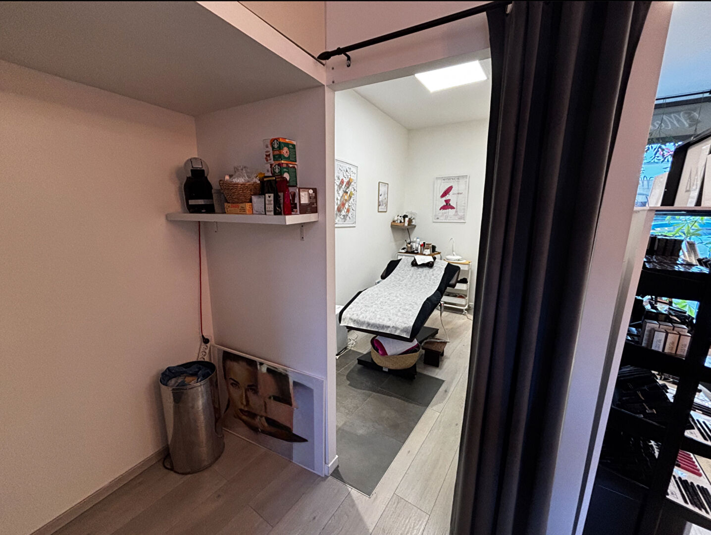 Visuel 20 de l'annonce : Local commercial Saint Renan 35 m2