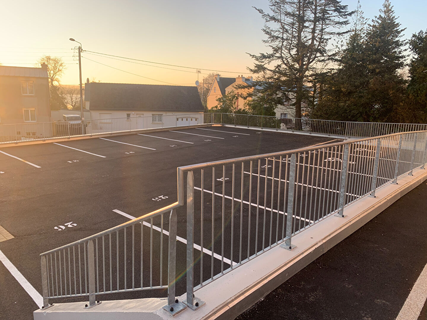 Visuel 16 de l'annonce : Local commercial  neuf Saint Renan 295m2