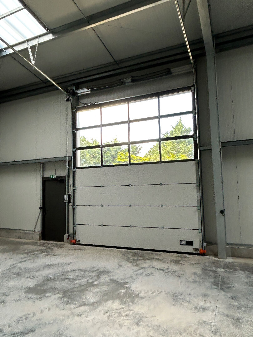 Visuel 4 de l'annonce : Entrepôt / local industriel Kersaint Plabennec 245 m2