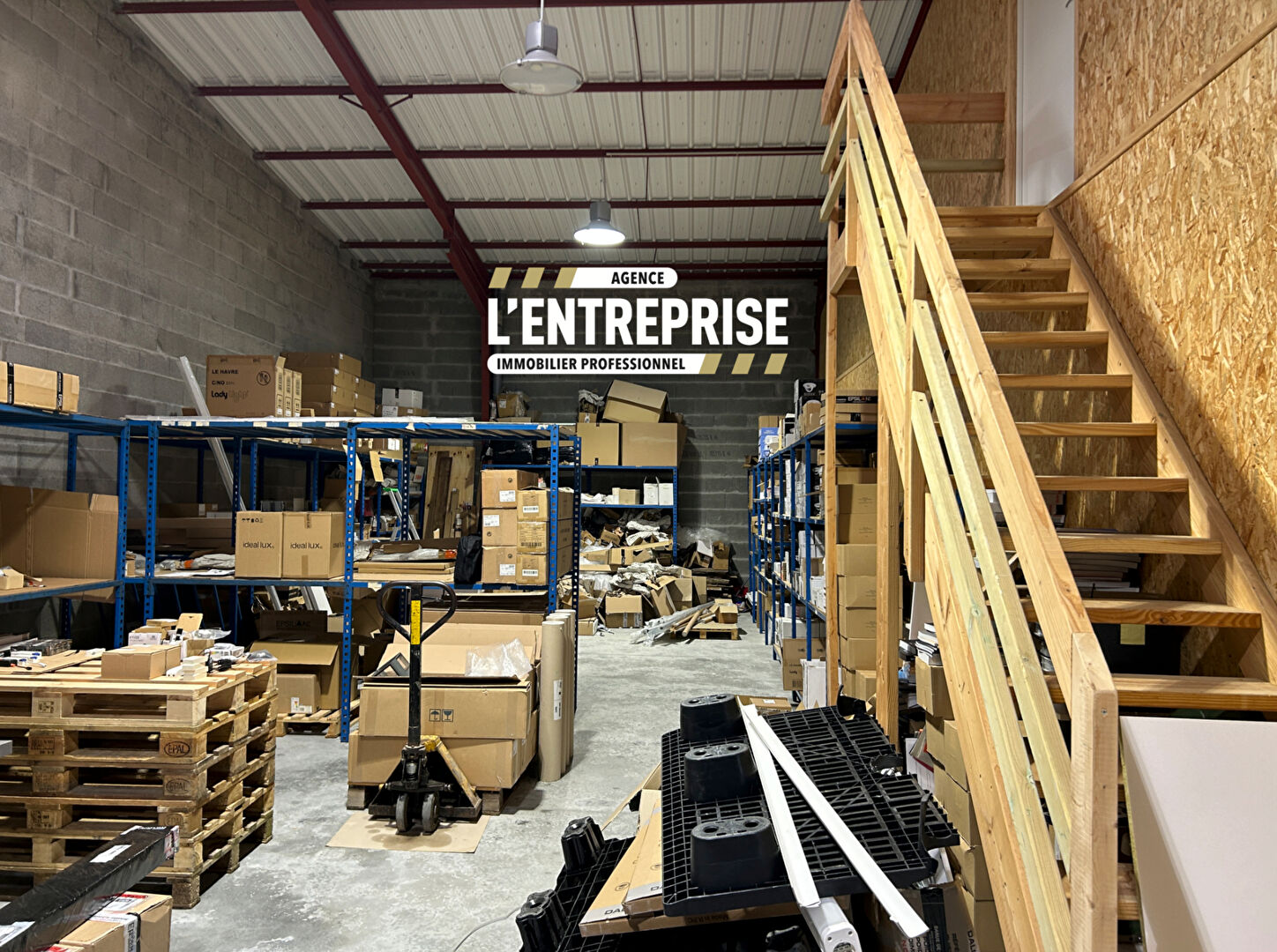 Visuel 2 de l'annonce : Entrepôt / local industriel Gouesnou 325 m2