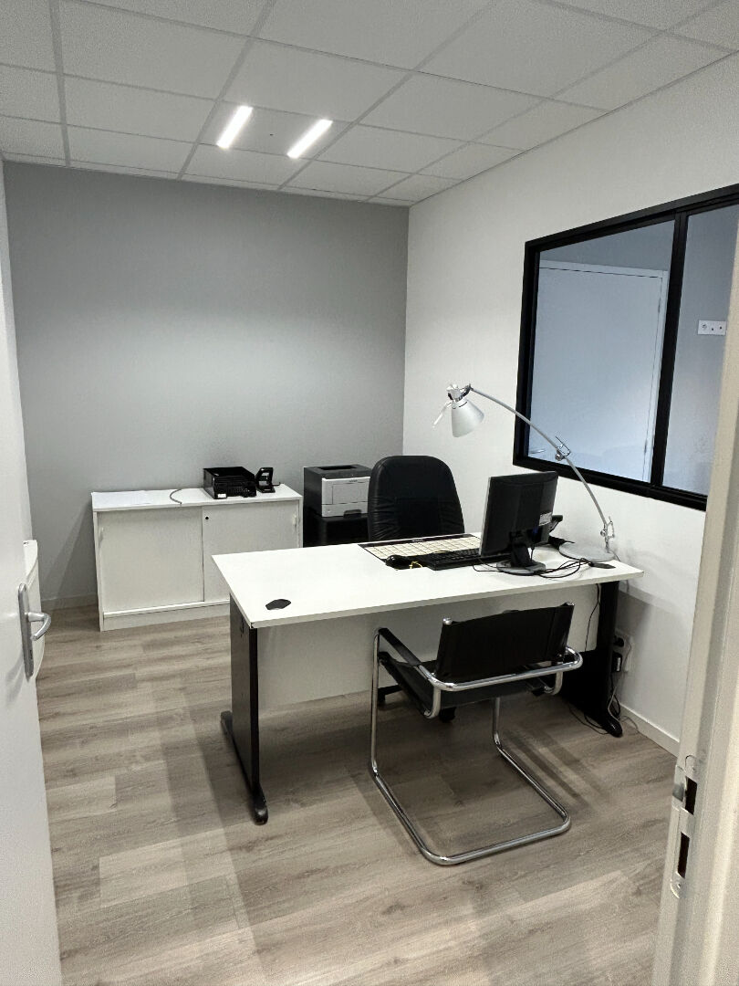 Visuel 10 de l'annonce : Entrepôt / local industriel Gouesnou 325 m2