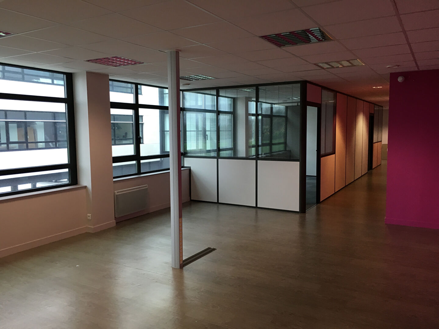 Visuel 8 de l'annonce : Bureaux Guipavas 317 m2