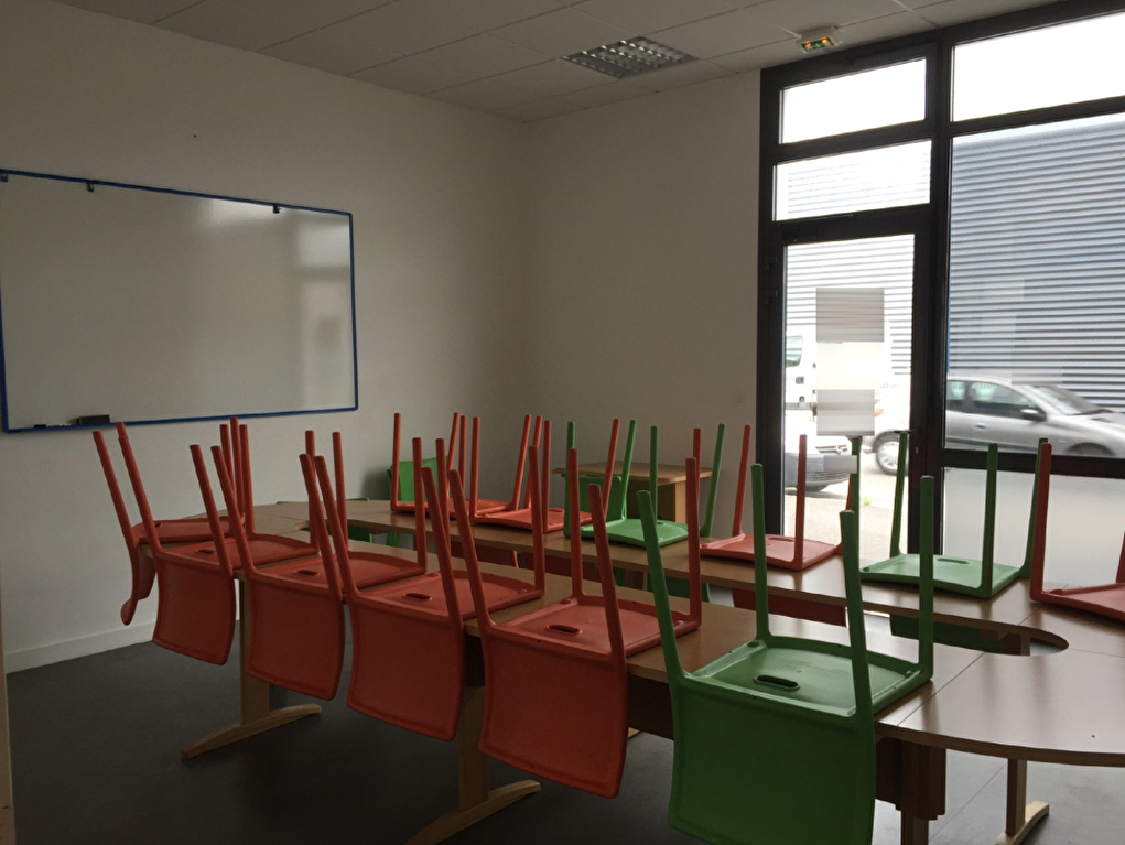 Bureaux Brest 2 pièce(s) 49 m2