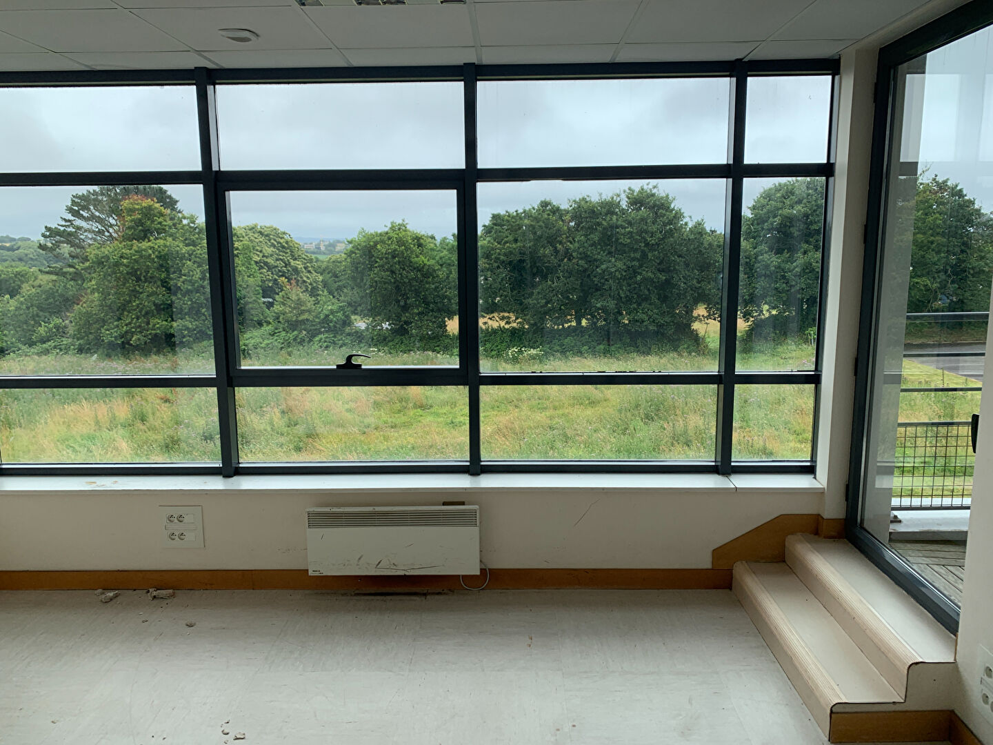 Visuel 4 de l'annonce : Plouzané - Technopôle - Local d'activité d'environ 962 m2