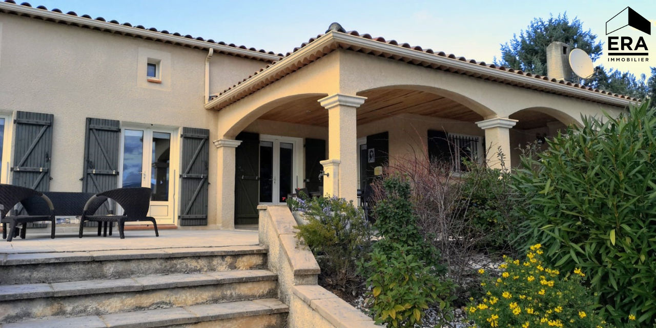 A vendre Saint Zacharie Maison 4