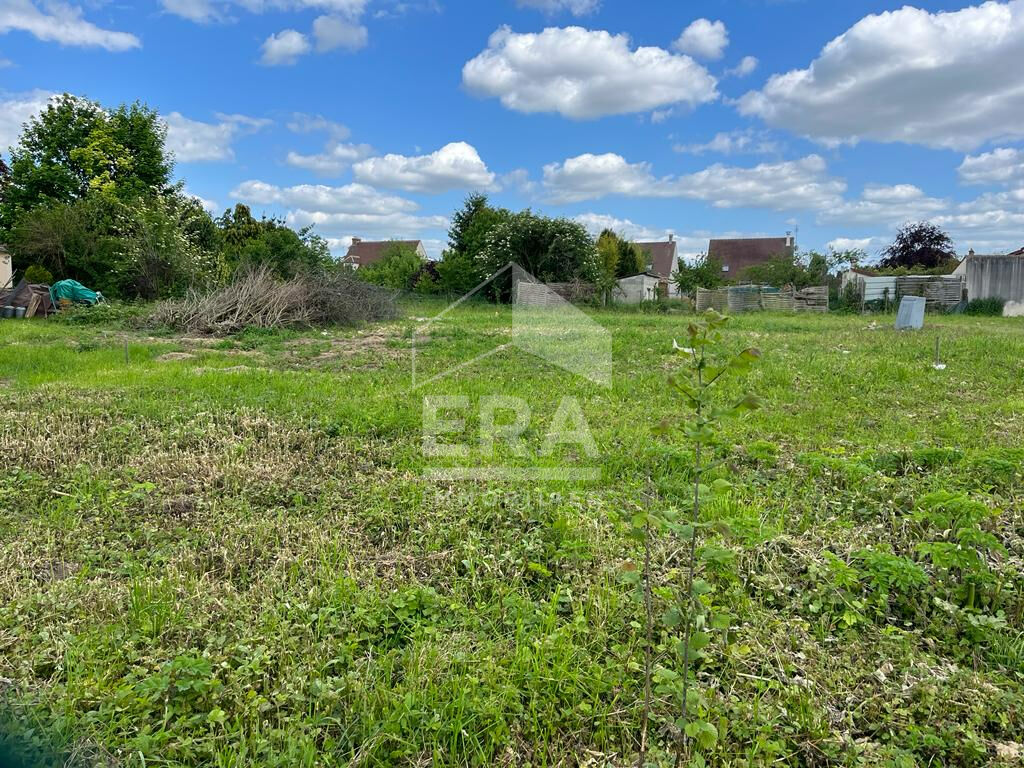 Photo TERRAIN PLAT  ET VIABILISE - de plus 400 m² - OZOUER LE VOULGIS image 4/4