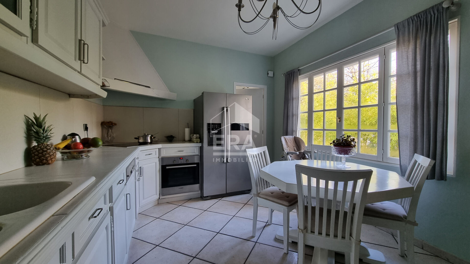 Photo Maison de 6 pièces avec jardin et garage. image 6/6