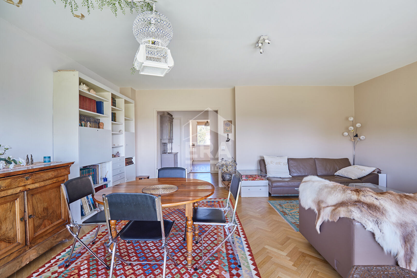 Photo T3 avec terrasse, ascenseur, parking, Aix-en-Provence image 3/6