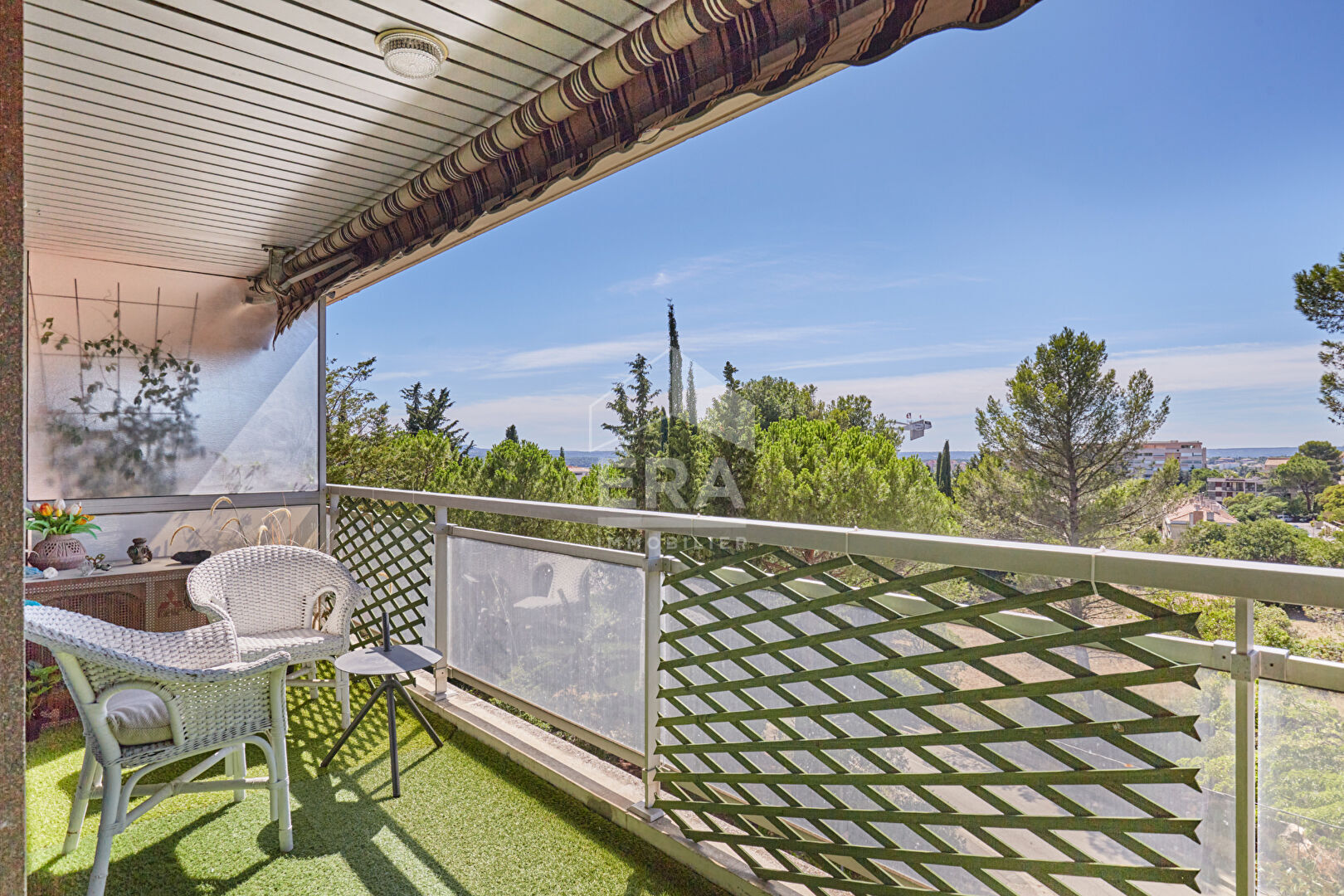 Photo T3 avec terrasse, ascenseur, parking, Aix-en-Provence image 4/6