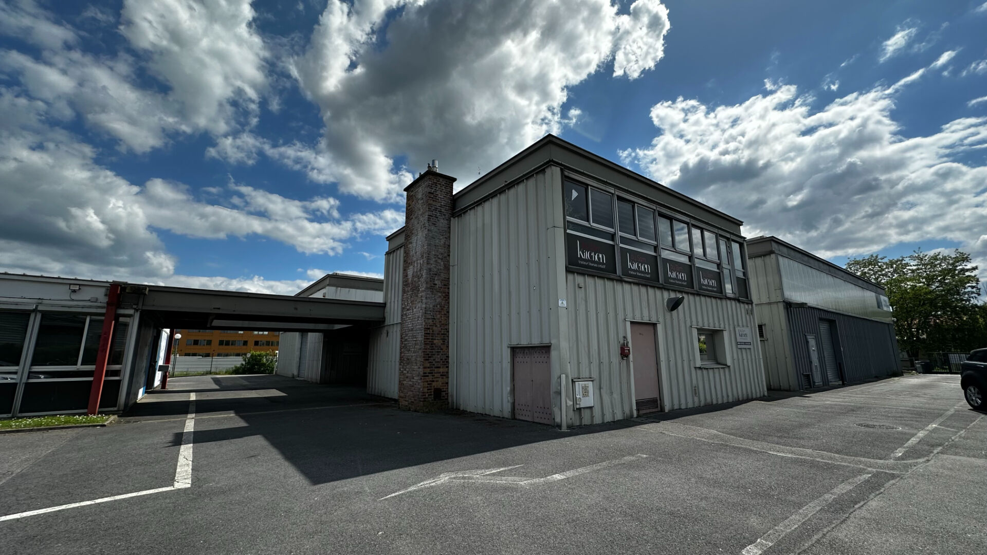 Photo Cession de droit au bail, locaux situés ZAC de Mercières à COMPIEGNE image 2/6