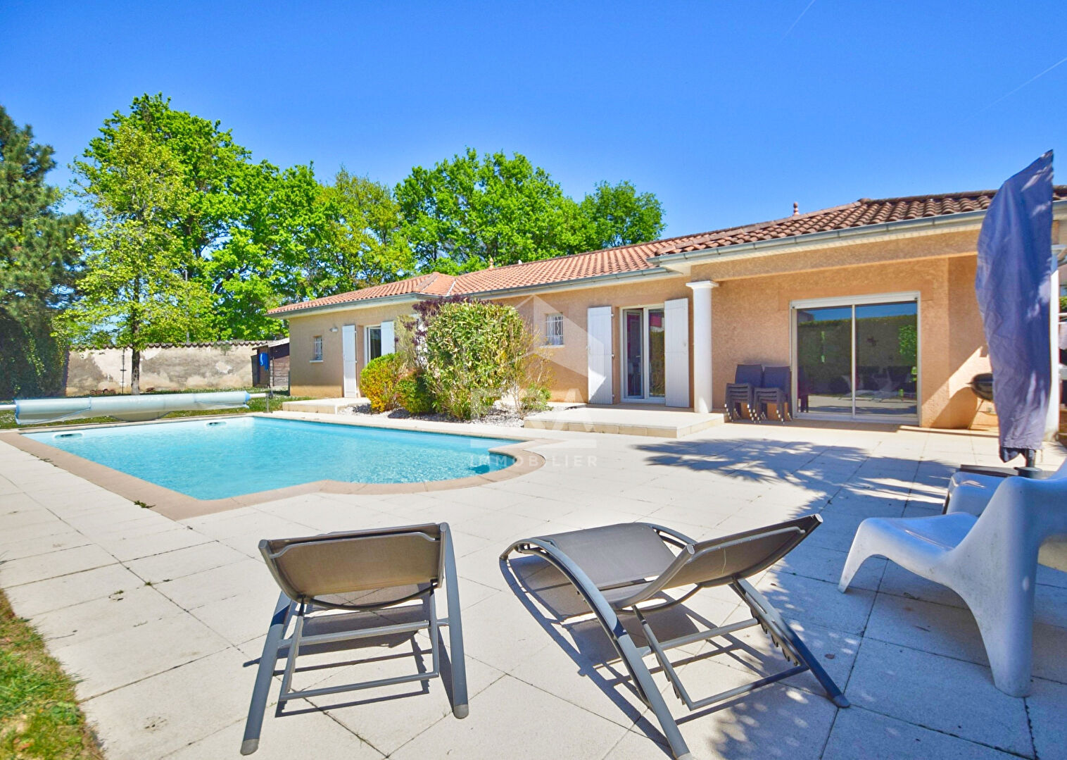 Agence immobilière de ERA Grand Ouest Azergues Immobilier