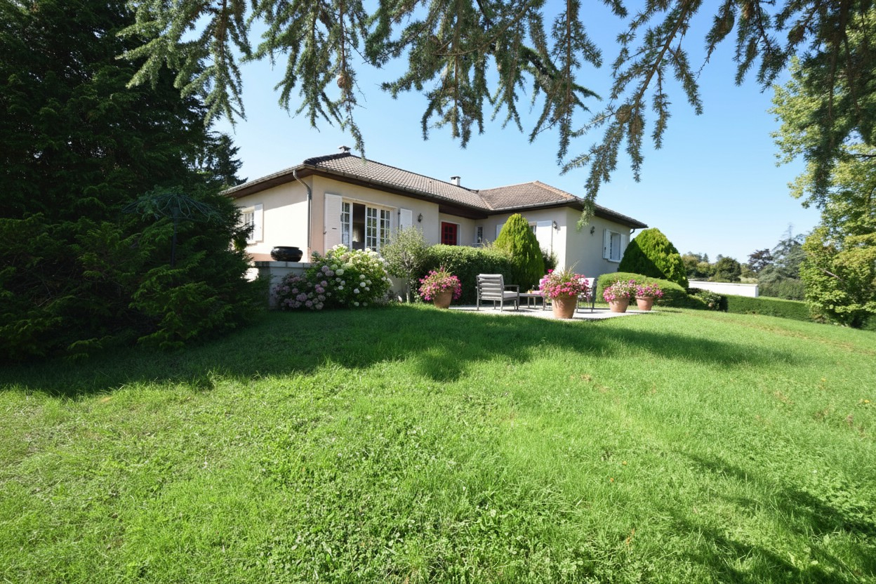 Agence immobilière de ERA Grand Ouest Azergues Immobilier